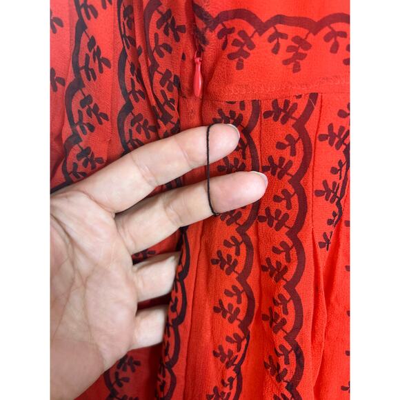 Cacharel Women’s 2 Red Black Silk Embroidered Lined Belted Boho Mini Dress - Picture 8 of 9